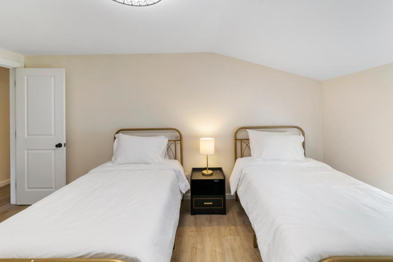 Fantastic Retreat 5Min From Village With Media Room, Ac And Sauna! Stowe Zewnętrze zdjęcie
